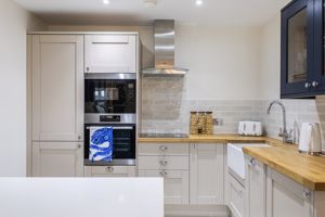 Photo 9- click for photo gallery